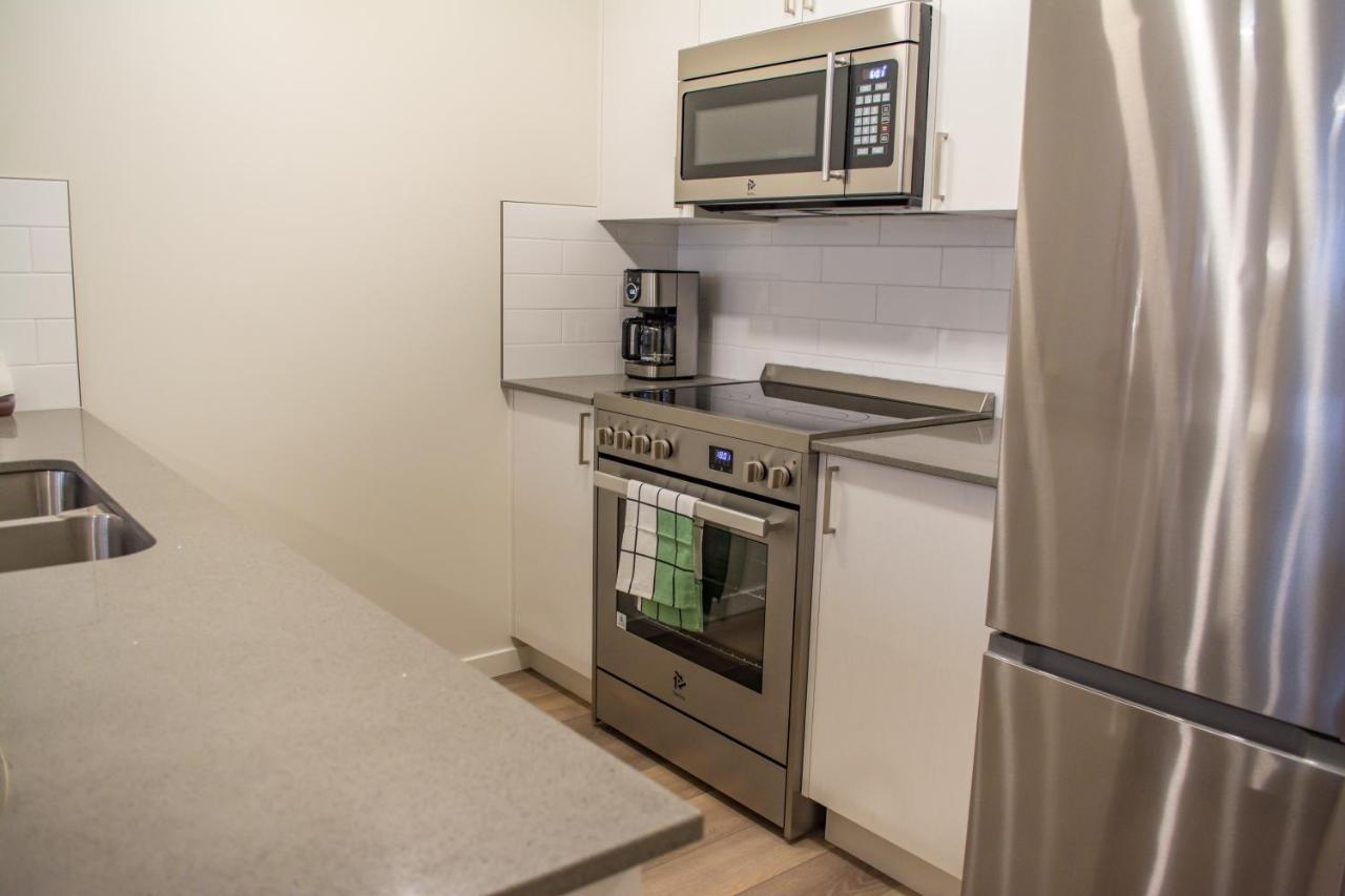 Globalstay New Apartments In Cranbrook Free Street Parking Calgary Luaran gambar