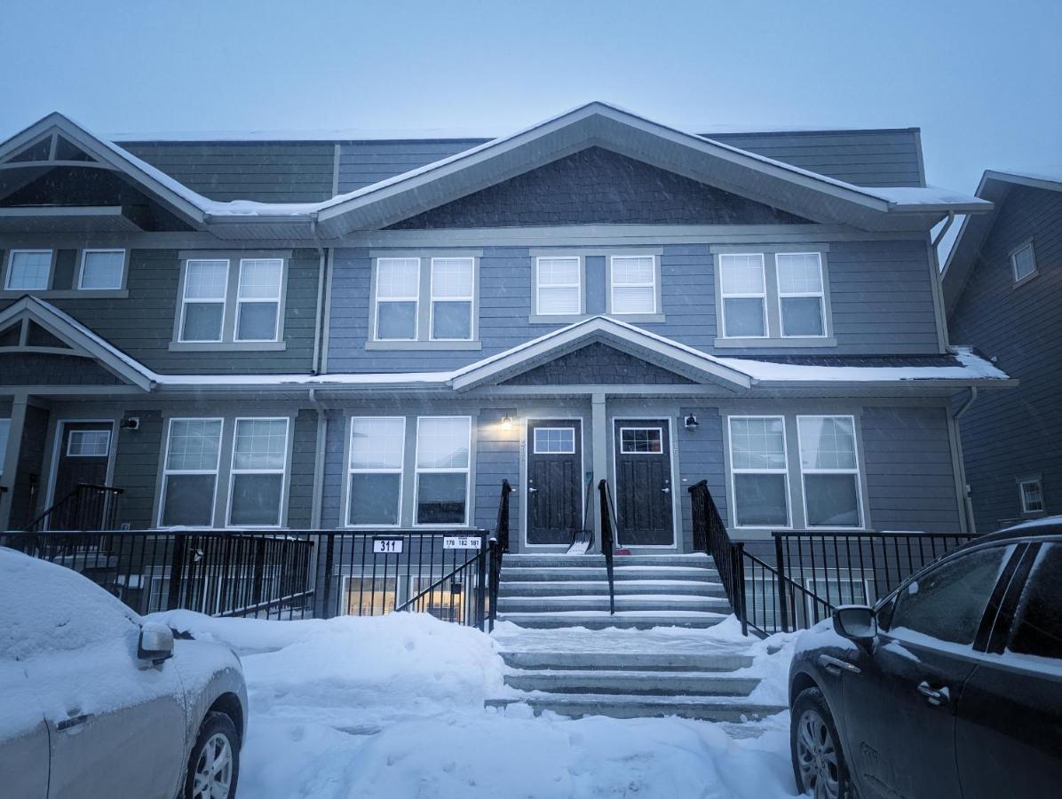 Globalstay New Apartments In Cranbrook Free Street Parking Calgary Luaran gambar