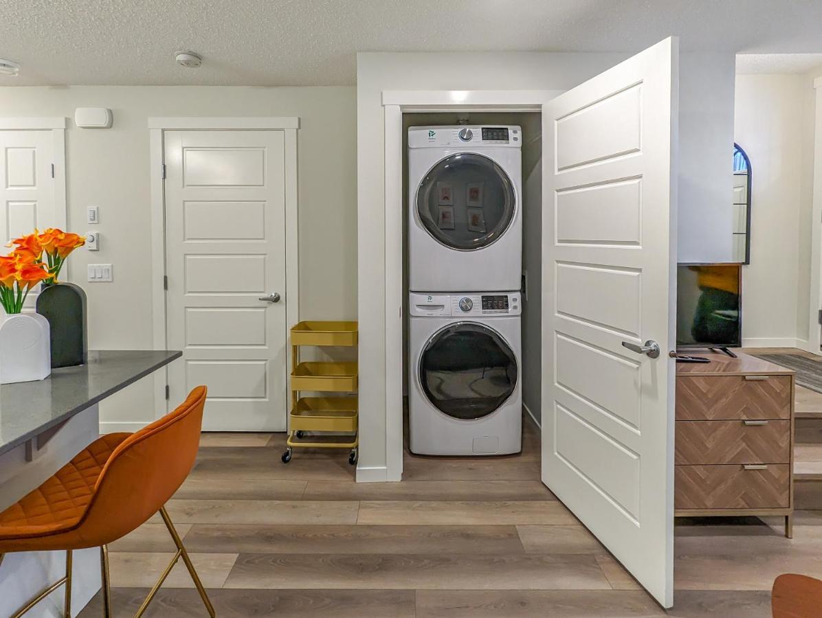 Globalstay New Apartments In Cranbrook Free Street Parking Calgary Luaran gambar