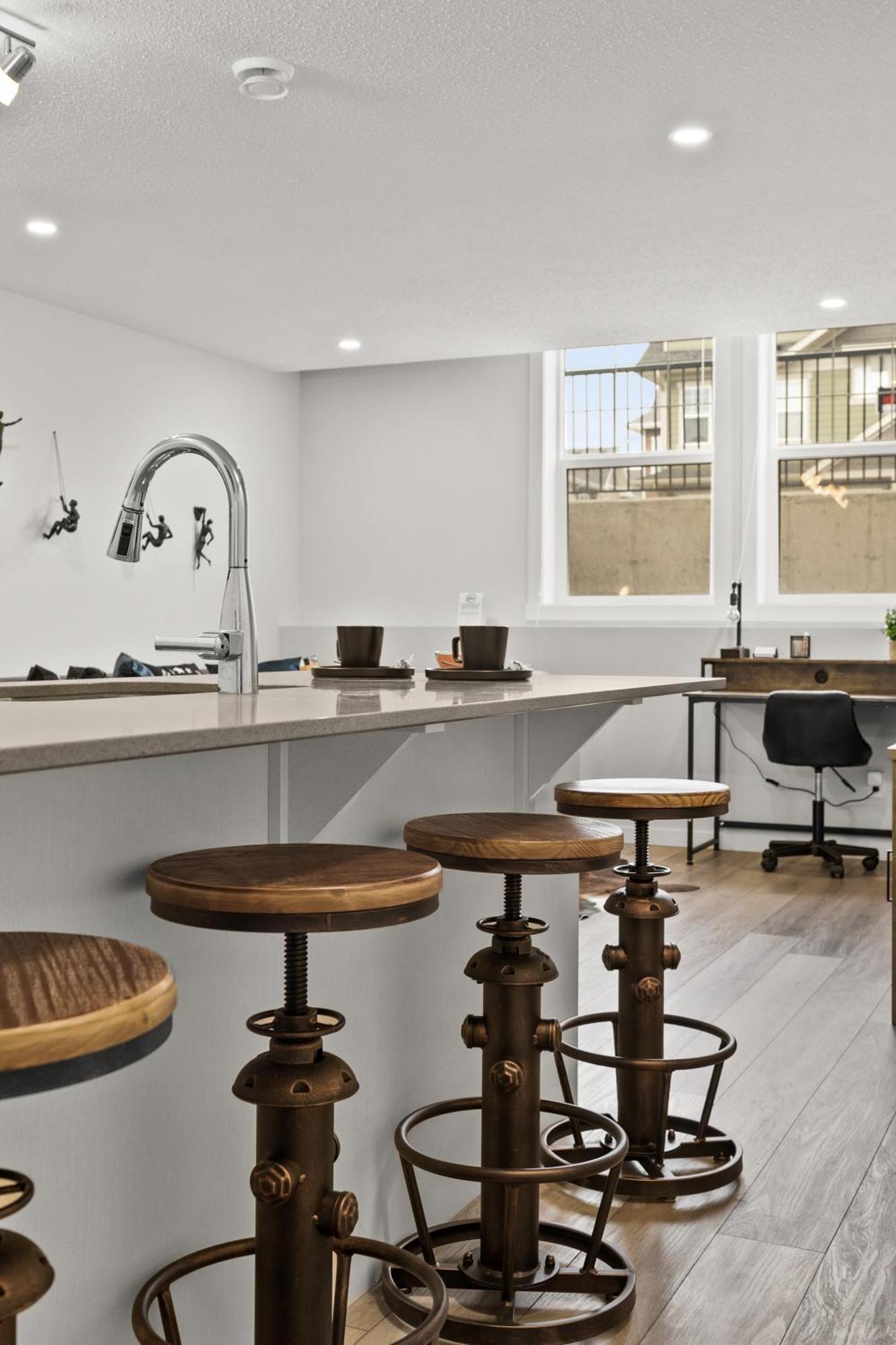 Globalstay New Apartments In Cranbrook Free Street Parking Calgary Luaran gambar