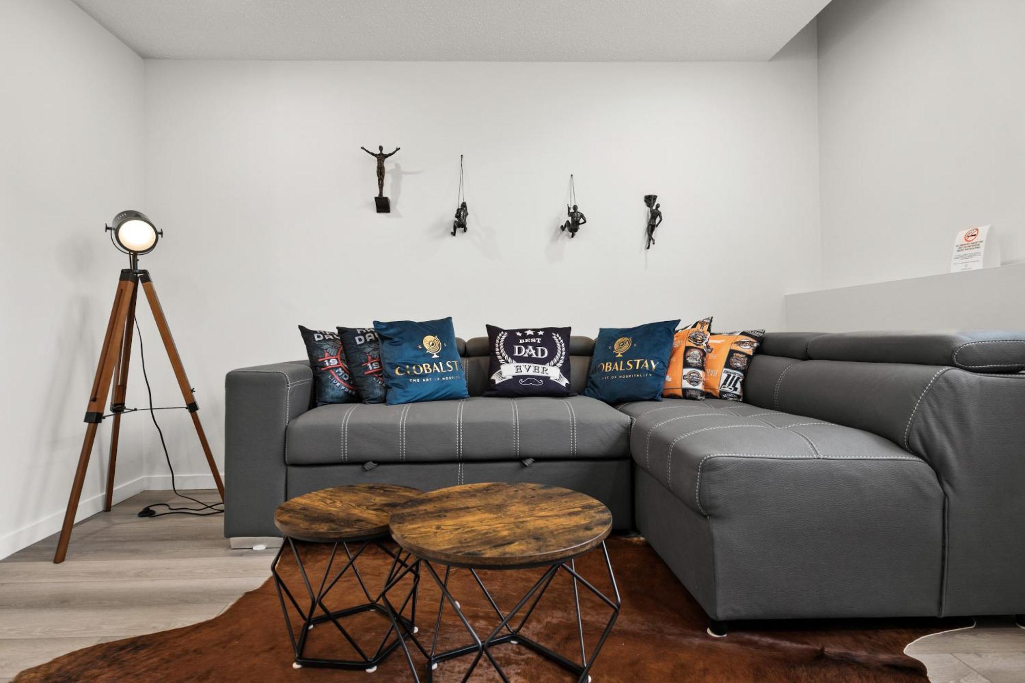 Globalstay New Apartments In Cranbrook Free Street Parking Calgary Luaran gambar